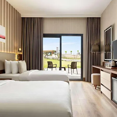 Ramada Cesme *