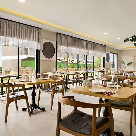 Hotel Ramada Cesme