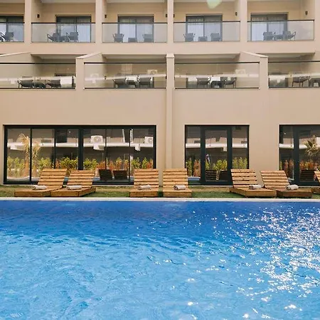 Ramada Cesme Hotel