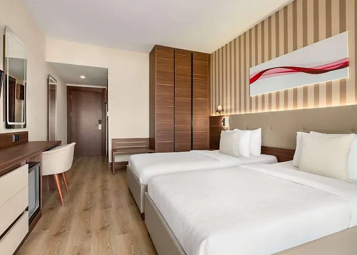 Hotel Ramada Cesme *