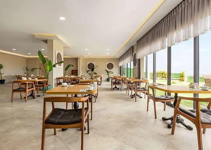 Ramada Cesme Esmirna