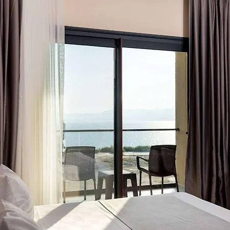 Ramada Cesme *